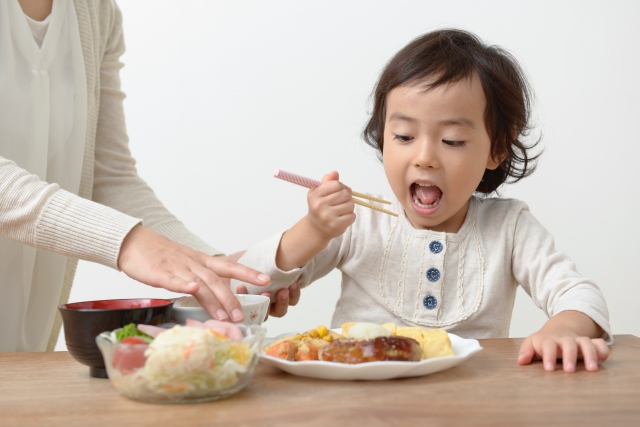 【ご飯を食べない3歳児】楽しい食卓にした方法-アイキャッチ