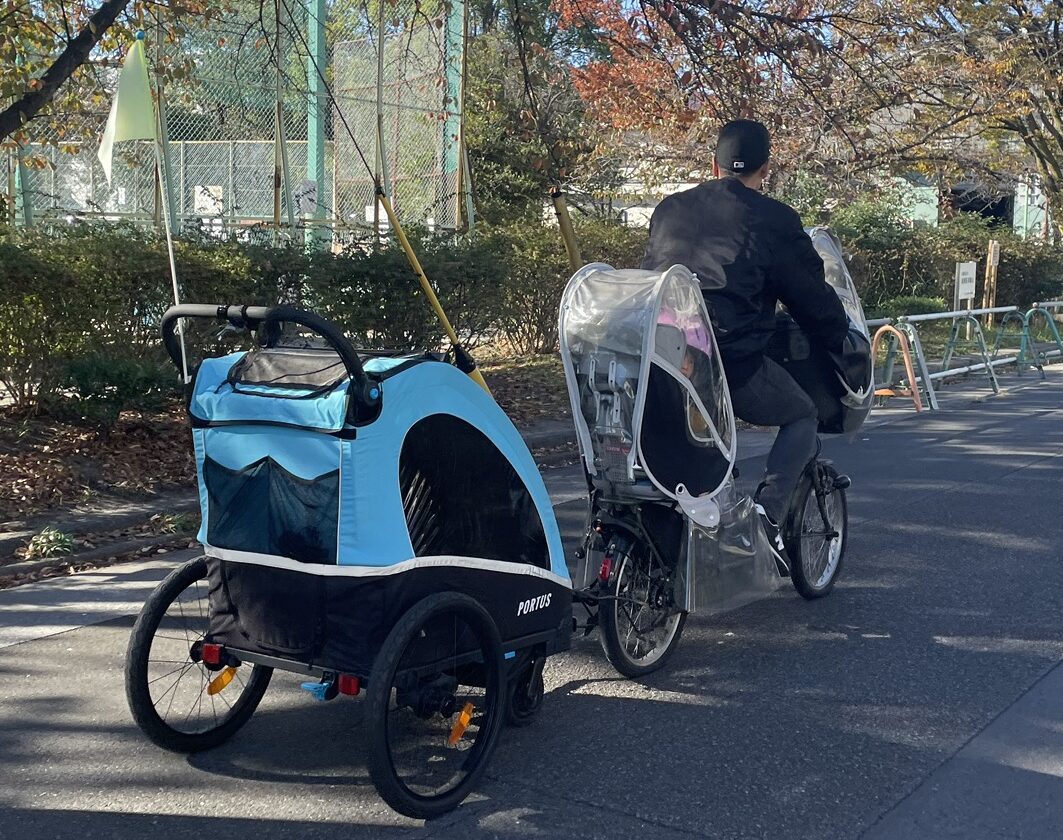 3人の子供を自転車で移動させたい方におすすめ！チャイルドトレーラーの魅力と実際の使用感を徹底解説-アイキャッチ